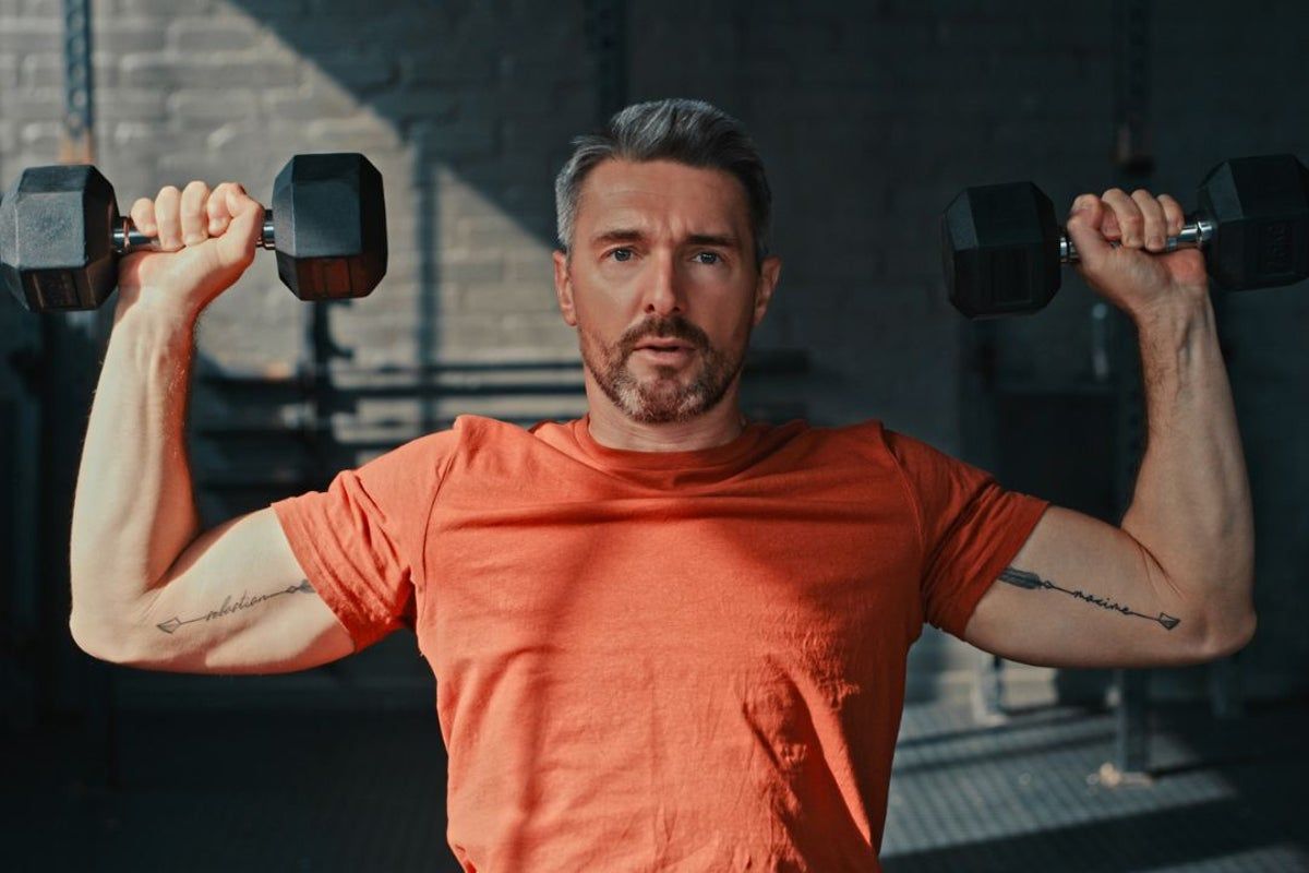 The easiest way to strengthen your entire body, according to this expert coach